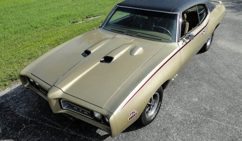 
								1969 Pontiac GTO full									