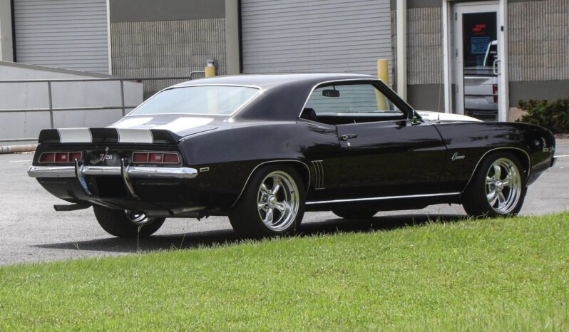 
								1969 Chevrolet Camaro V8 full									