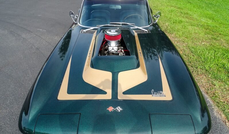 
								1965 Chevrolet Corvette full									