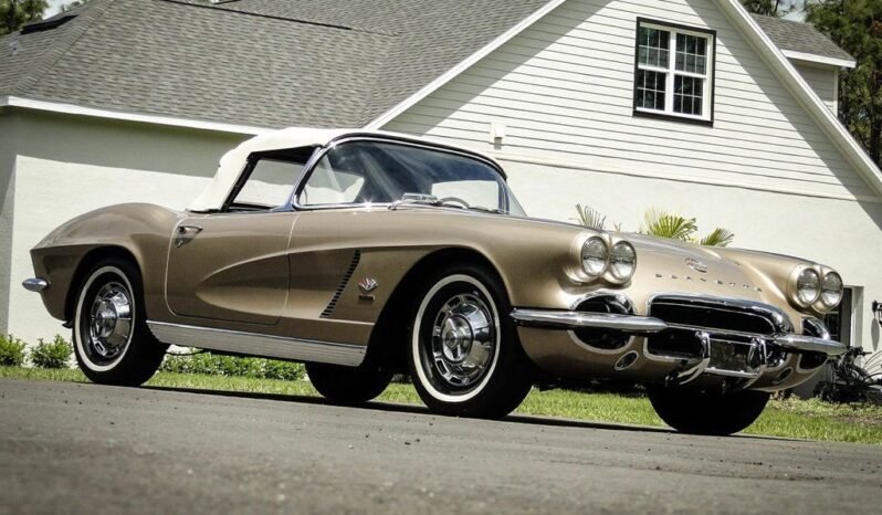 
								1962 Chevrolet Corvette full									